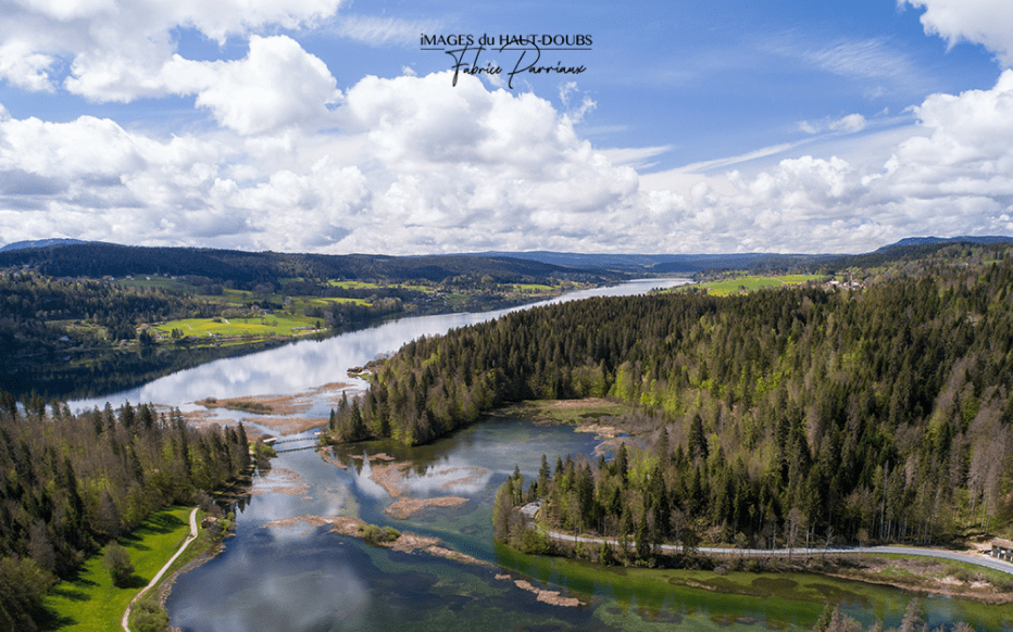 entre lac et montagnes